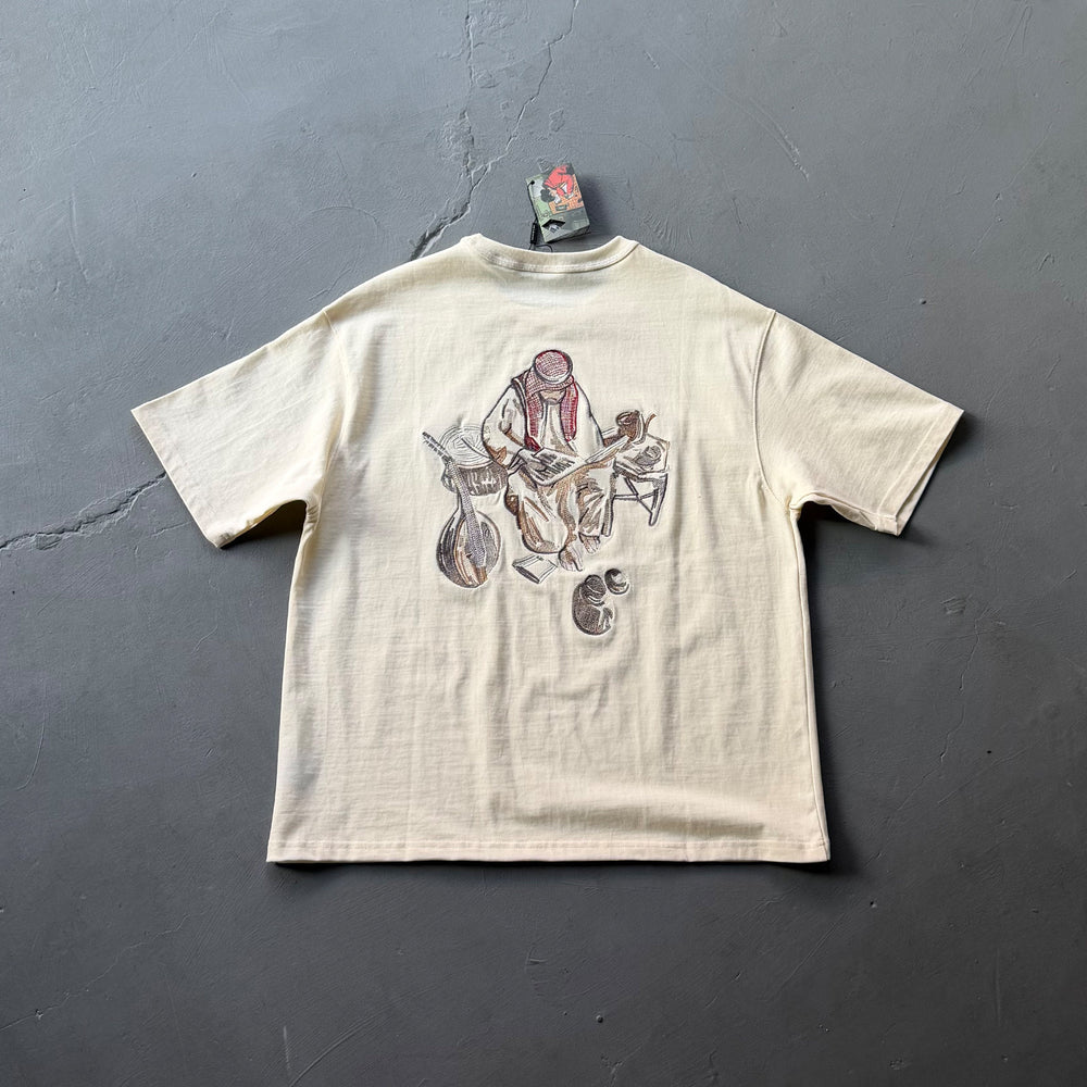 Derschutze Vintage Character Scene T-Shirt - Cream