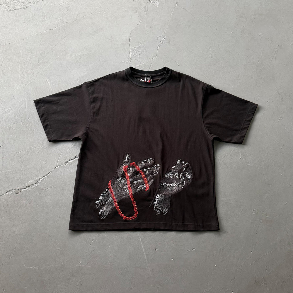 Derschutze Praying Hands & Red Beads Graphic T-Shirt - Black