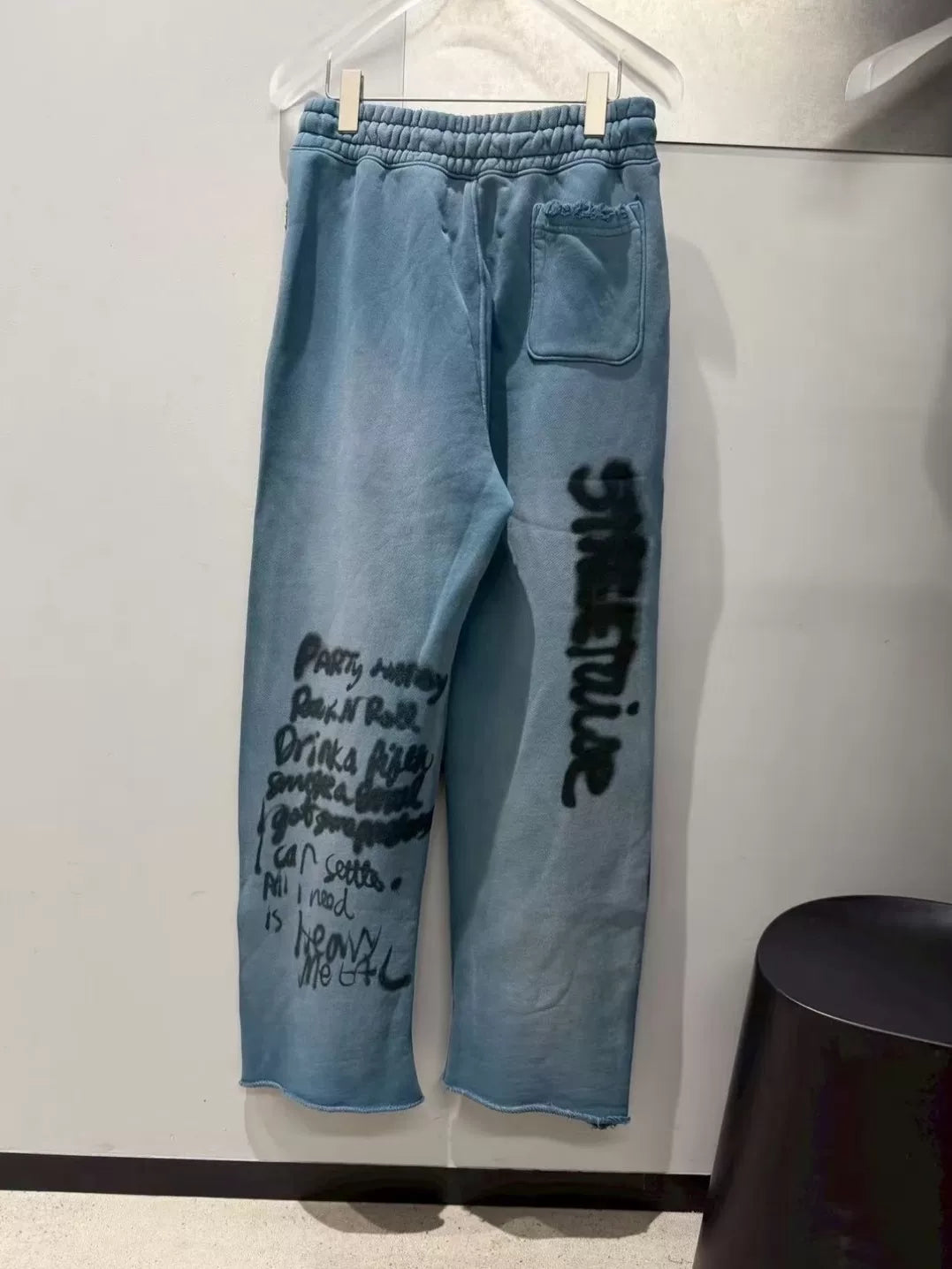 PALY Hollywood Vintage Graphic Sweatpants - Blue